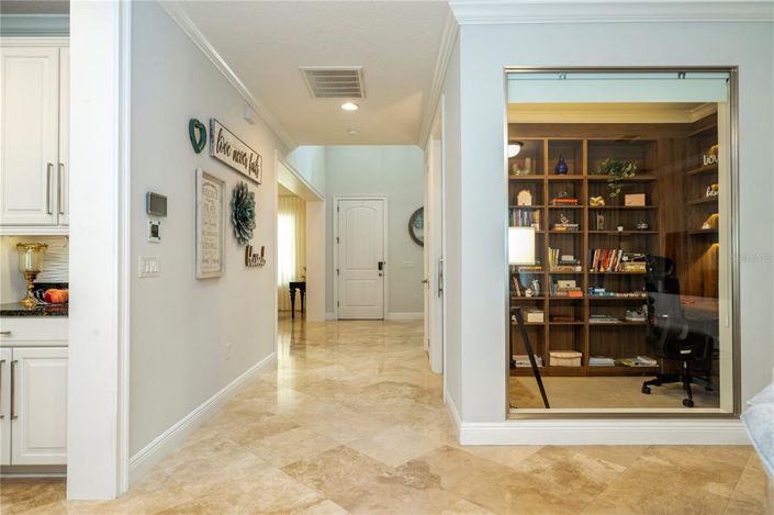 Image No.38-7 Bed House for sale