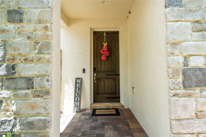 Image No.7-7 Bed House for sale