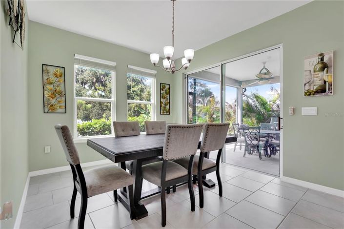 Image No.5-4 Bed House for sale
