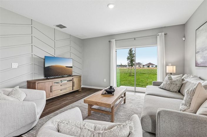 Image No.5-5 Bed House for sale