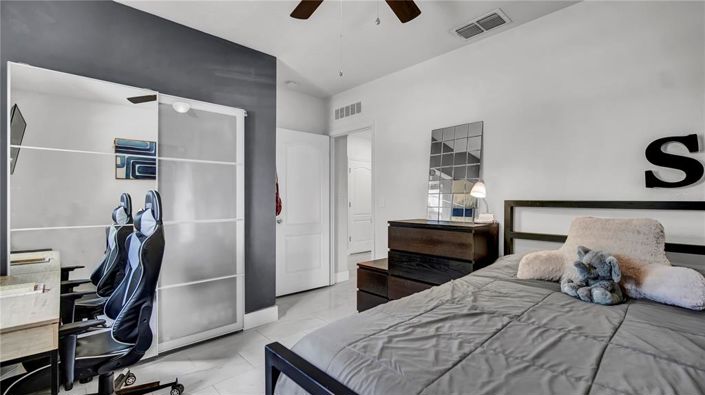 Image No.9-4 Bed House for sale