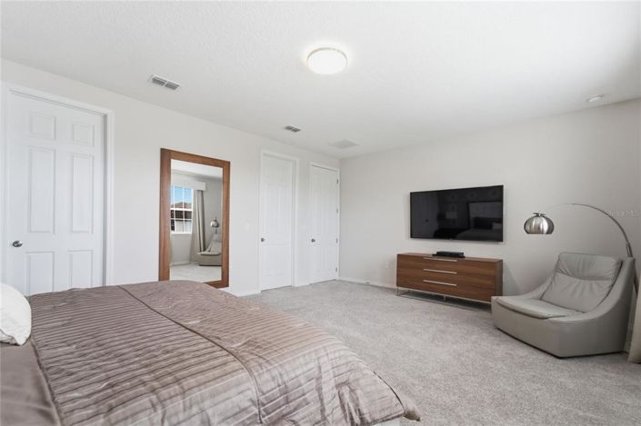 Image No.34-5 Bed House for sale