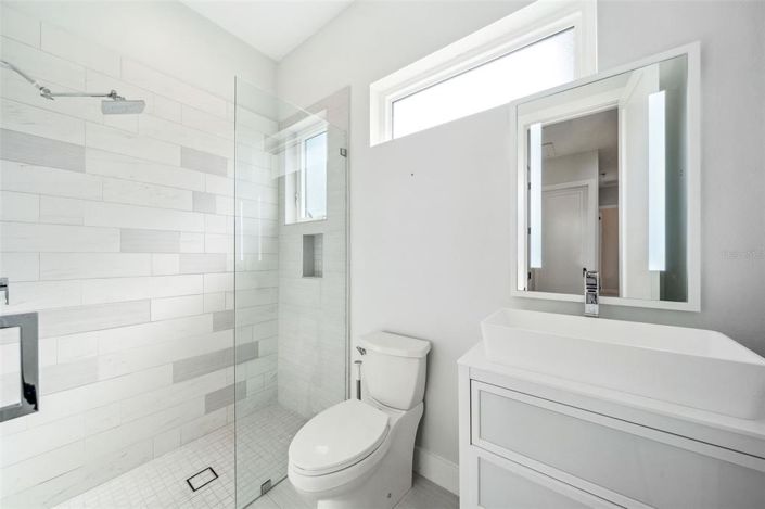 Image No.29-5 Bed House for sale