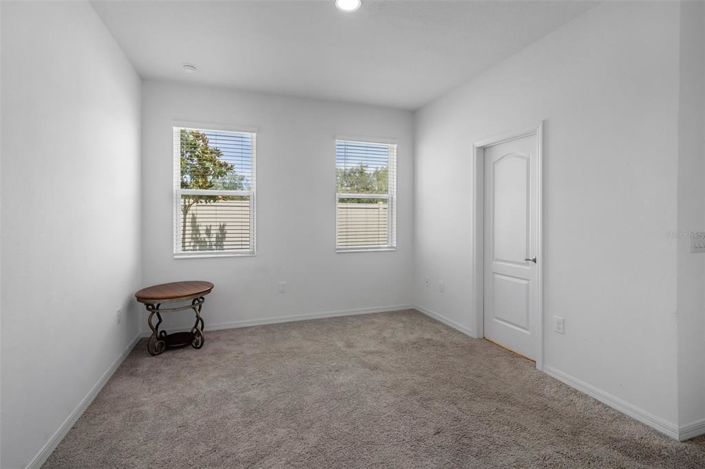 Image No.19-3 Bed House for sale