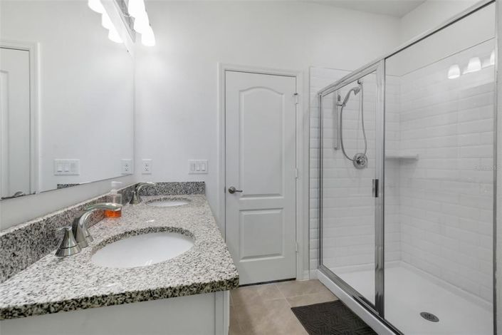 Image No.23-3 Bed House for sale