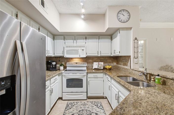 Image No.4-2 Bed Apartment for sale