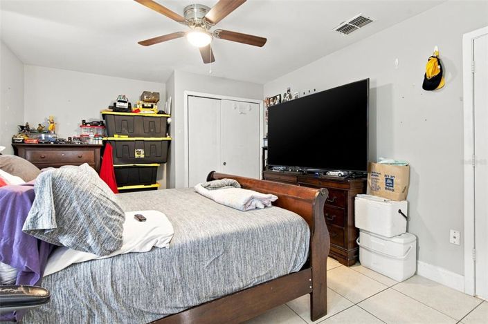 Image No.12-3 Bed House for sale