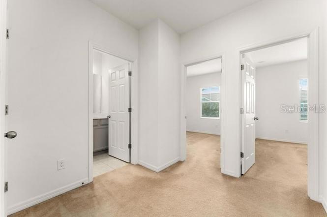 Image No.19-3 Bed Townhouse for sale