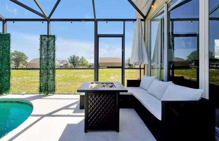 Image No.25-5 Bed House for sale