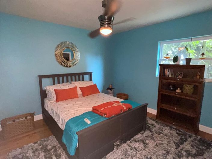 Image No.14-5 Bed House for sale