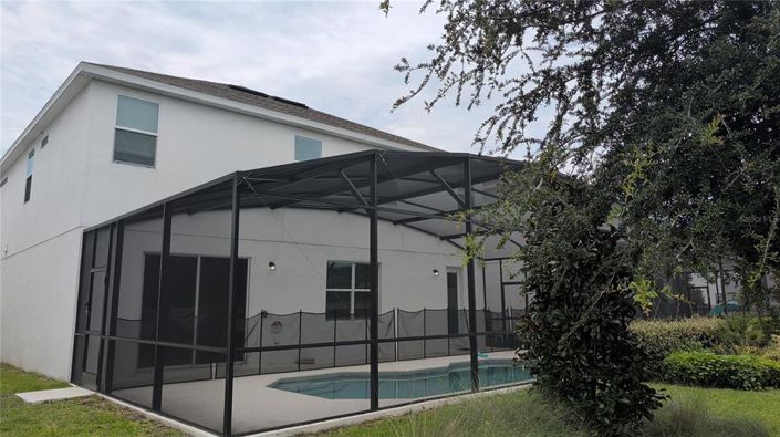 Image No.5-6 Bed House for sale