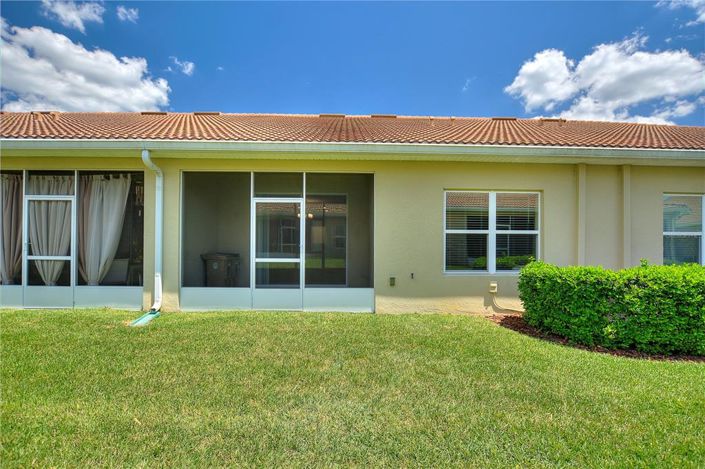 Image No.19-2 Bed Villa for sale