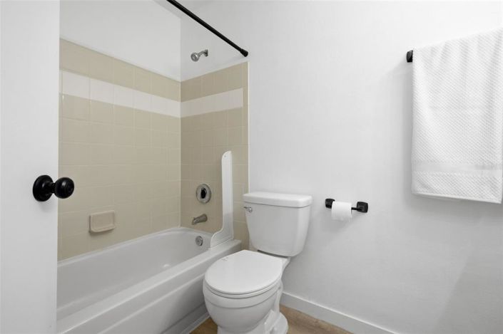 Image No.27-2 Bed Apartment for sale