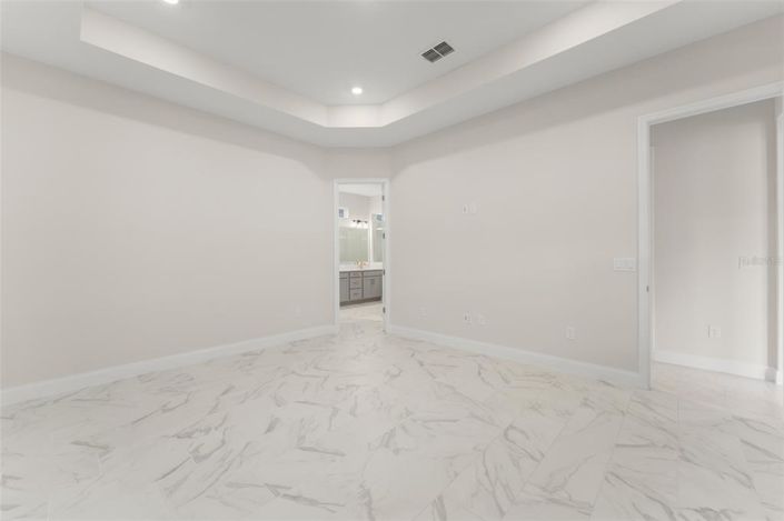 Image No.37-3 Bed House for sale