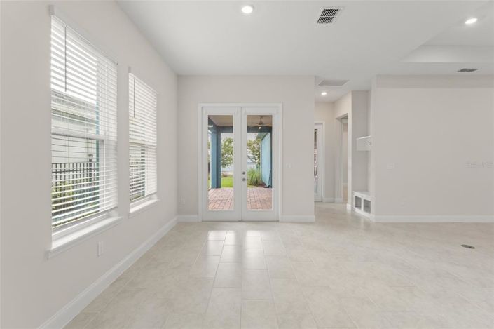 Image No.43-3 Bed House for sale