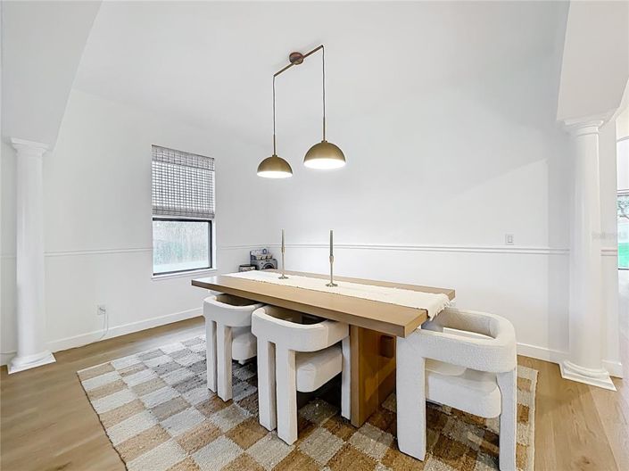 Image No.14-5 Bed House for sale