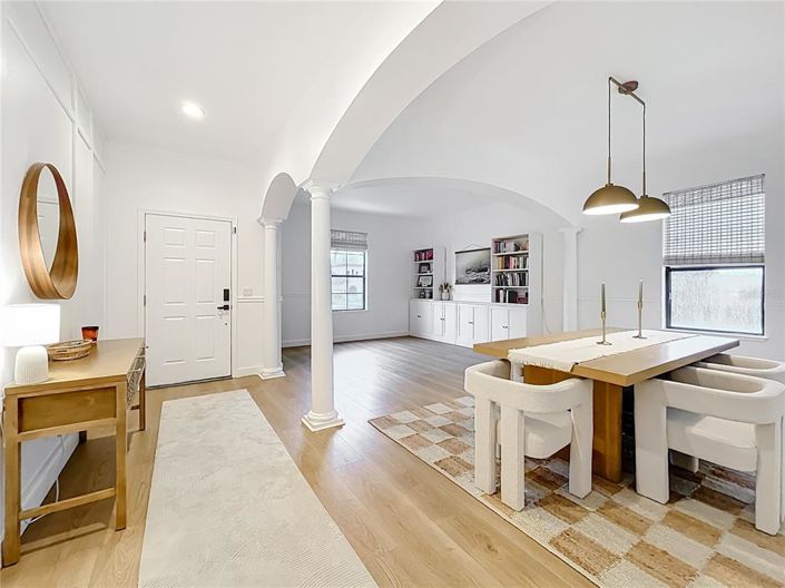 Image No.17-5 Bed House for sale