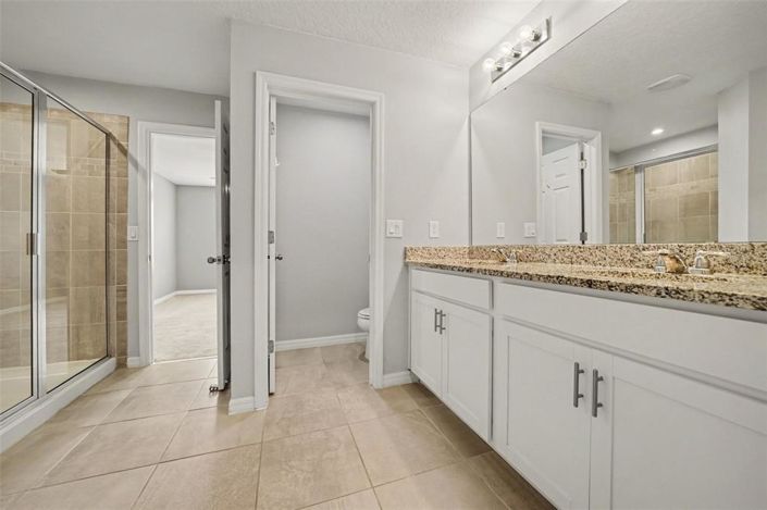 Image No.11-3 Bed Townhouse for sale