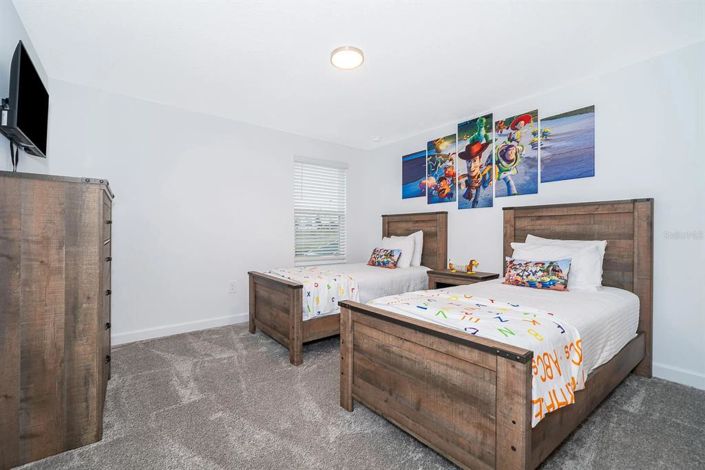 Image No.27-8 Bed House for sale