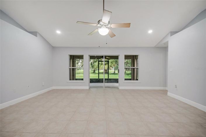 Image No.23-4 Bed House for sale