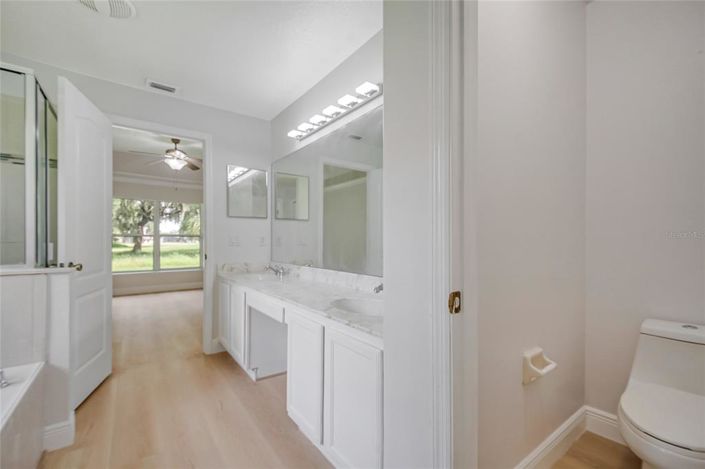 Image No.28-4 Bed House for sale
