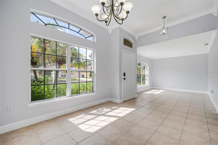 Image No.6-4 Bed House for sale