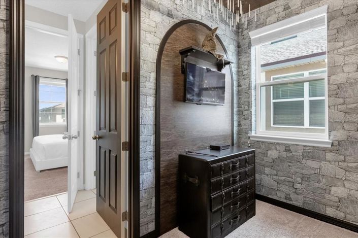 Image No.44-6 Bed House for sale