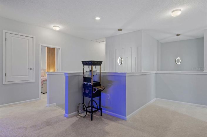 Image No.29-8 Bed House for sale