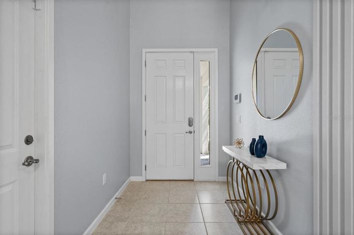 Image No.3-8 Bed House for sale
