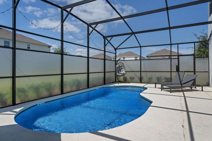 Image No.38-8 Bed House for sale