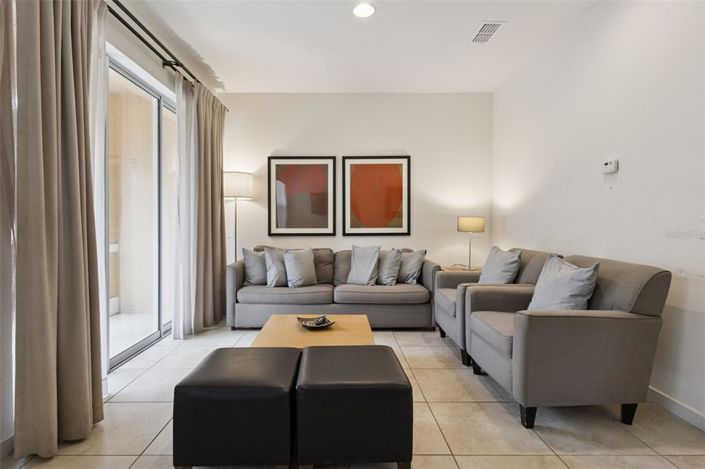 Image No.2-2 Bed Townhouse for sale