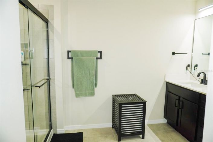 Image No.22-3 Bed Townhouse for sale