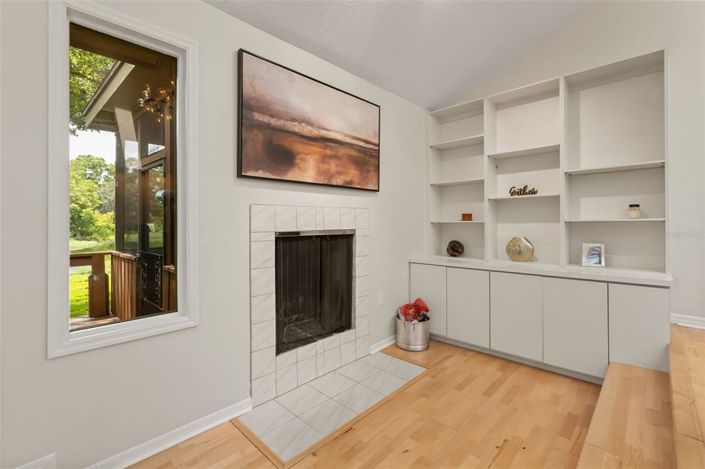 Image No.23-5 Bed House for sale