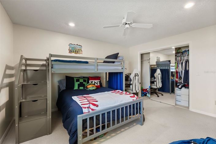 Image No.27-5 Bed House for sale