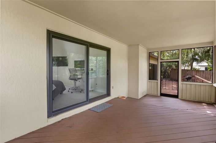 Image No.41-5 Bed House for sale