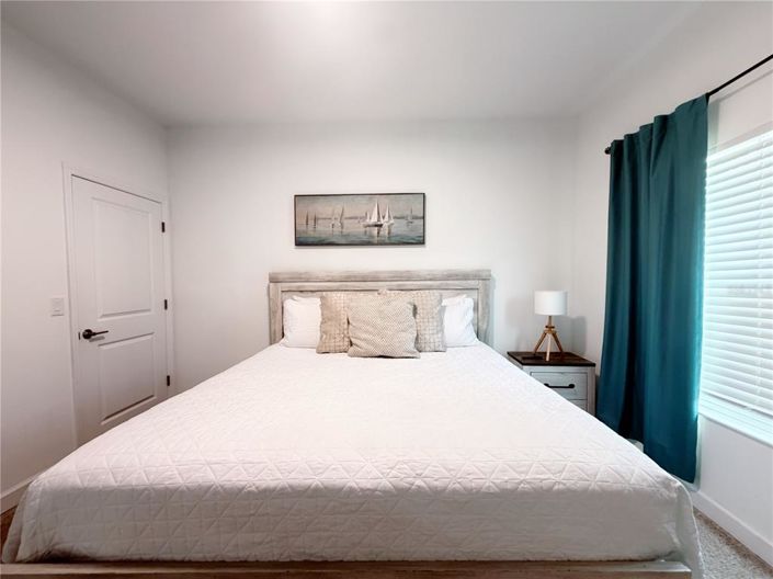 Image No.20-4 Bed Townhouse for sale
