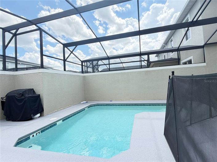 Image No.40-4 Bed Townhouse for sale