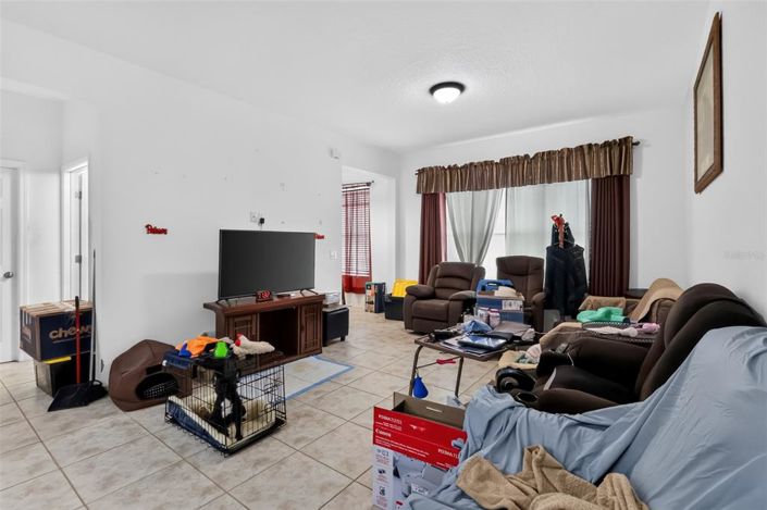 Image No.16-2 Bed House for sale