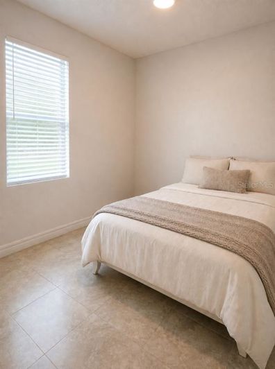 Image No.6-3 Bed House for sale