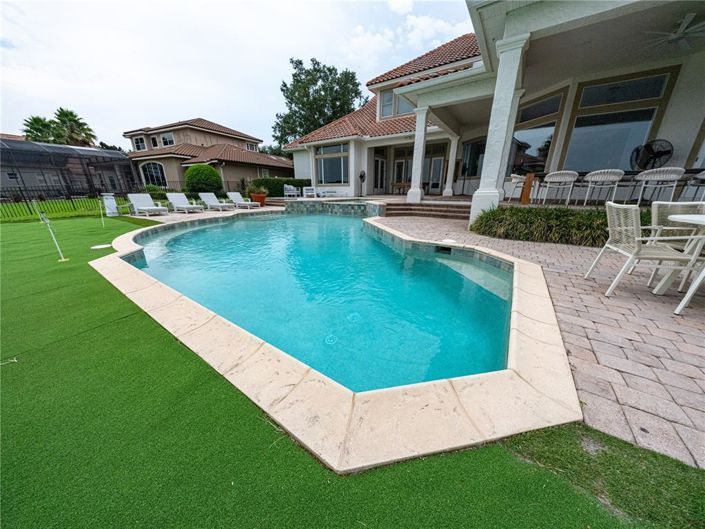Image No.33-6 Bed House for sale
