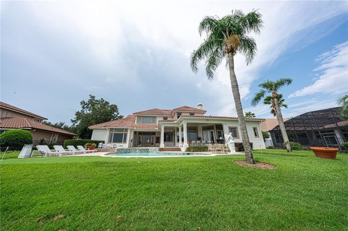 Image No.39-6 Bed House for sale