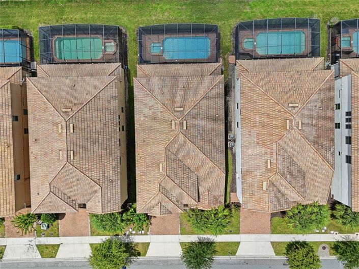 Image No.4-8 Bed House for sale
