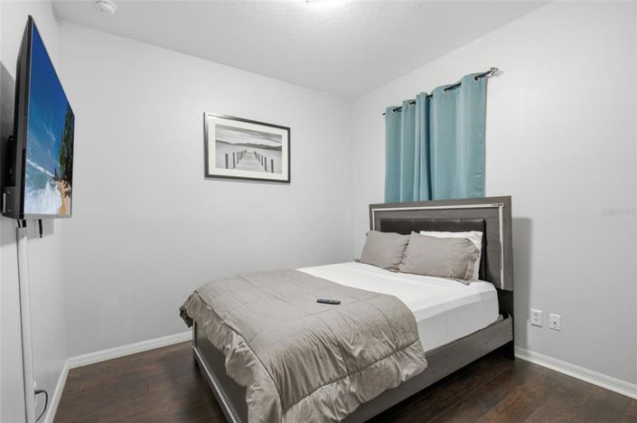 Image No.5-3 Bed Townhouse for sale