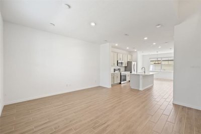 fa005713-486