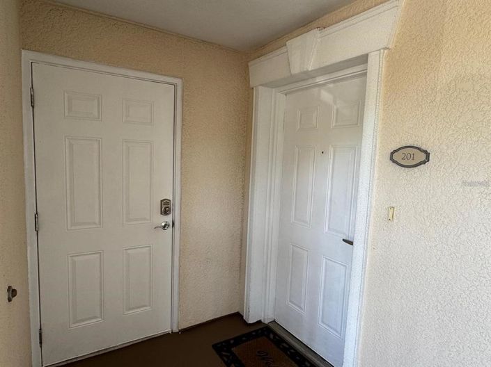 Image No.23-3 Bed Apartment for sale