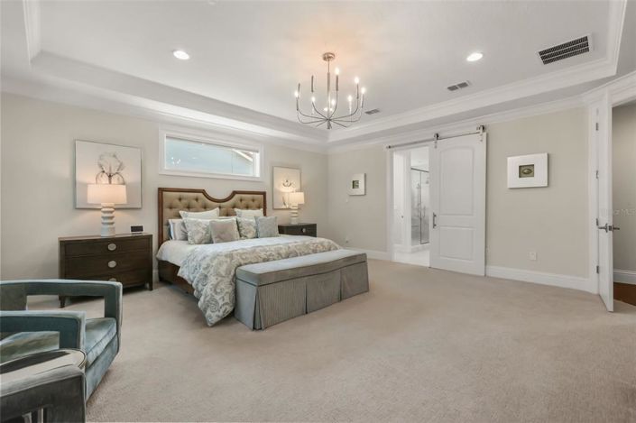 Image No.16-5 Bed House for sale