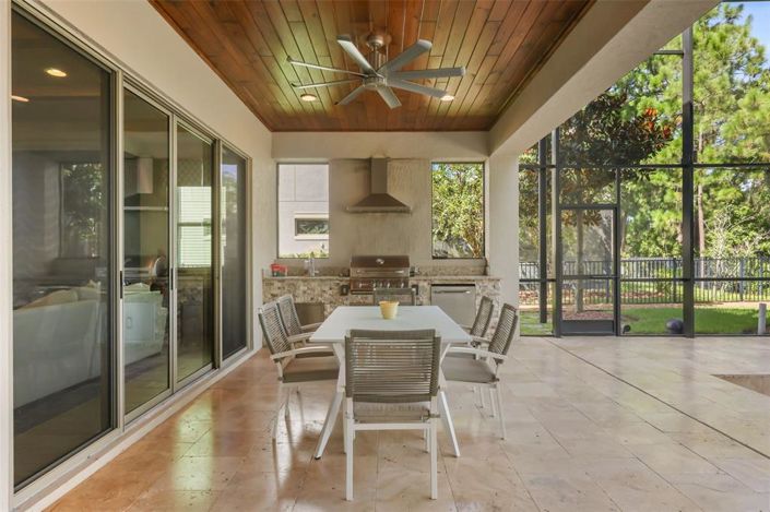 Image No.34-5 Bed House for sale