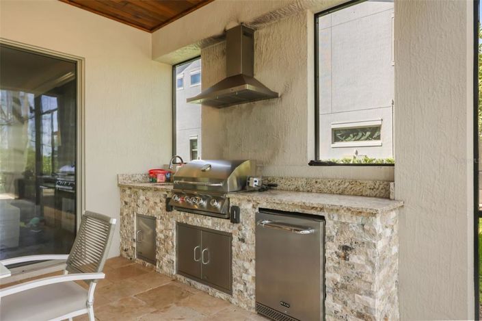 Image No.36-5 Bed House for sale