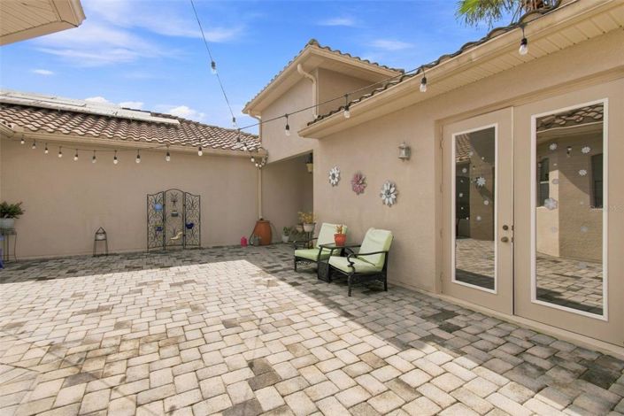 Image No.37-4 Bed House for sale