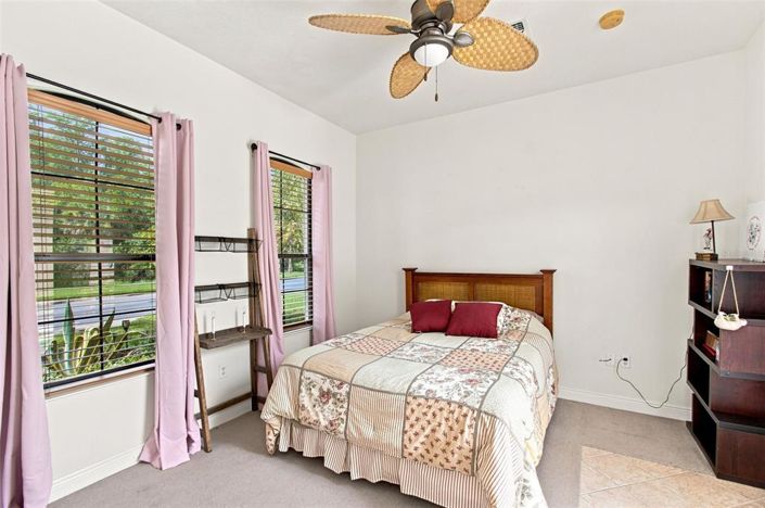 Image No.38-4 Bed House for sale